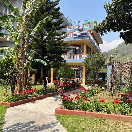 Geo Guest House Pokhara Eksteriør billede