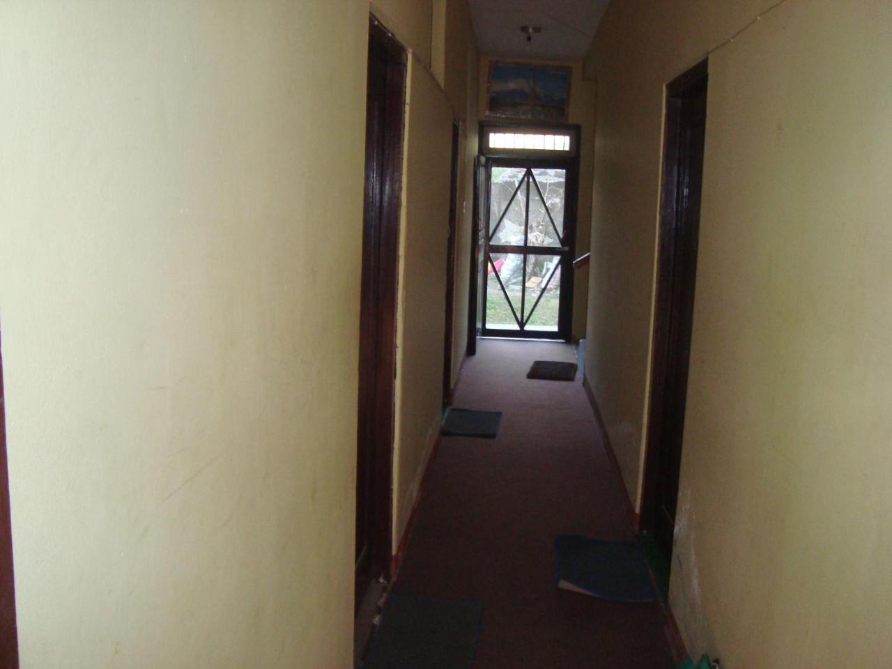 Geo Guest House Pokhara Eksteriør billede