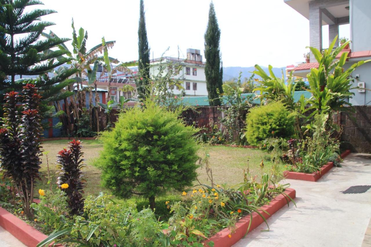 Geo Guest House Pokhara Eksteriør billede