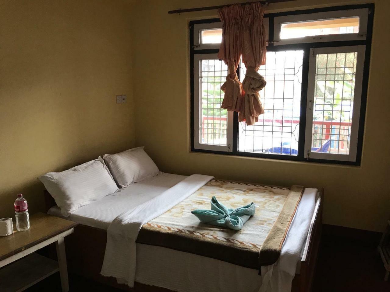 Geo Guest House Pokhara Eksteriør billede